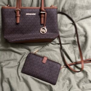 Michaels kors like new and matching wallet